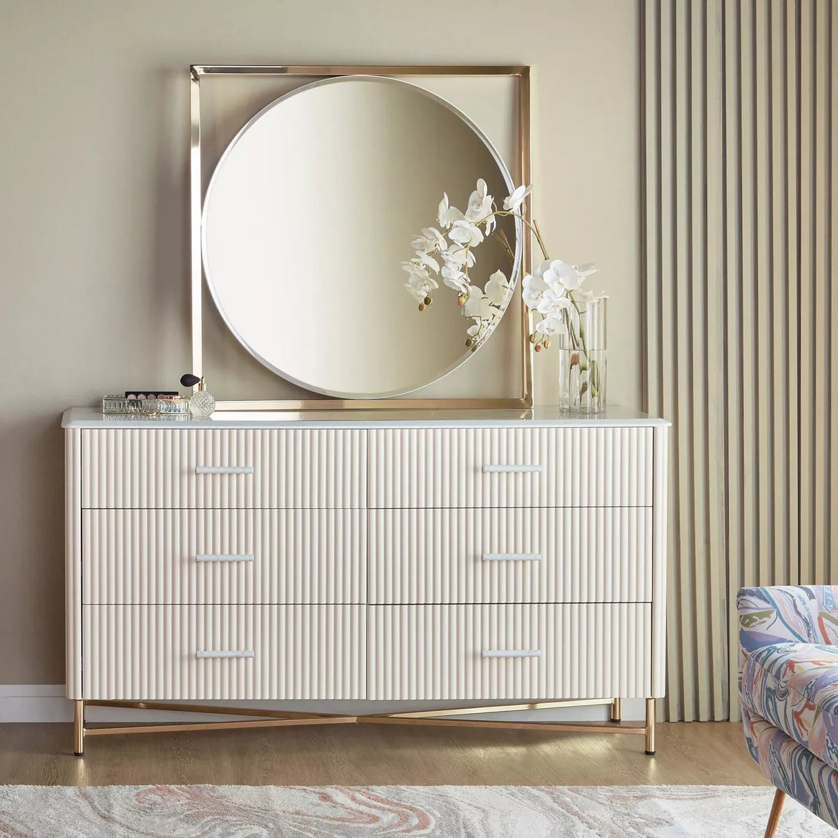 Kourtney Commode 6 tiroirs avec miroir - Homeclara