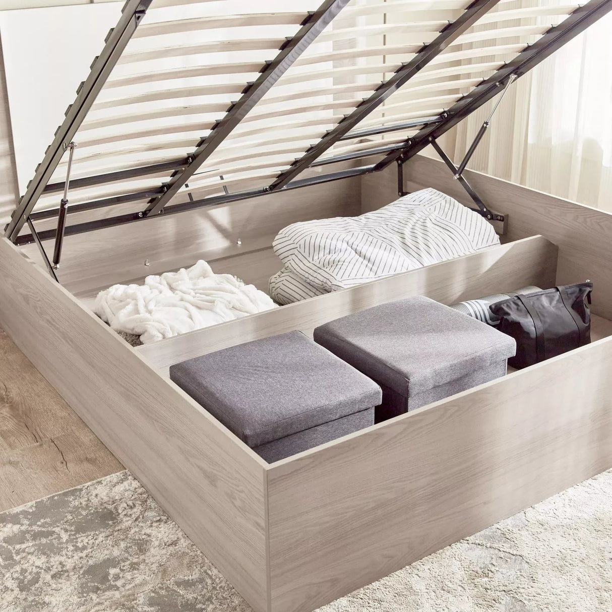 Nova King Bed with Hydraulic Storage - 180x200 cm - Homeclara